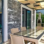 4 Bedroom Holiday Villa In Hisaroenue Oeluedeniz- Gold Rose